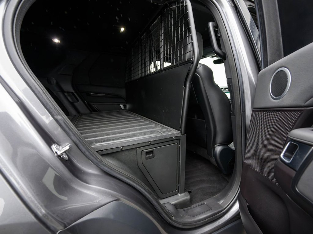 Used Land Rover Discovery 2018 for sale - 76604782: Photo 14