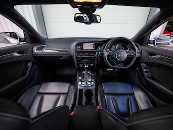 Used Audi RS4 Avant 2013 for sale - 79404289: Photo