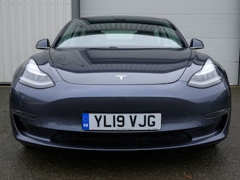 Used Tesla Model 3 2019 for sale - 76582464: Photo