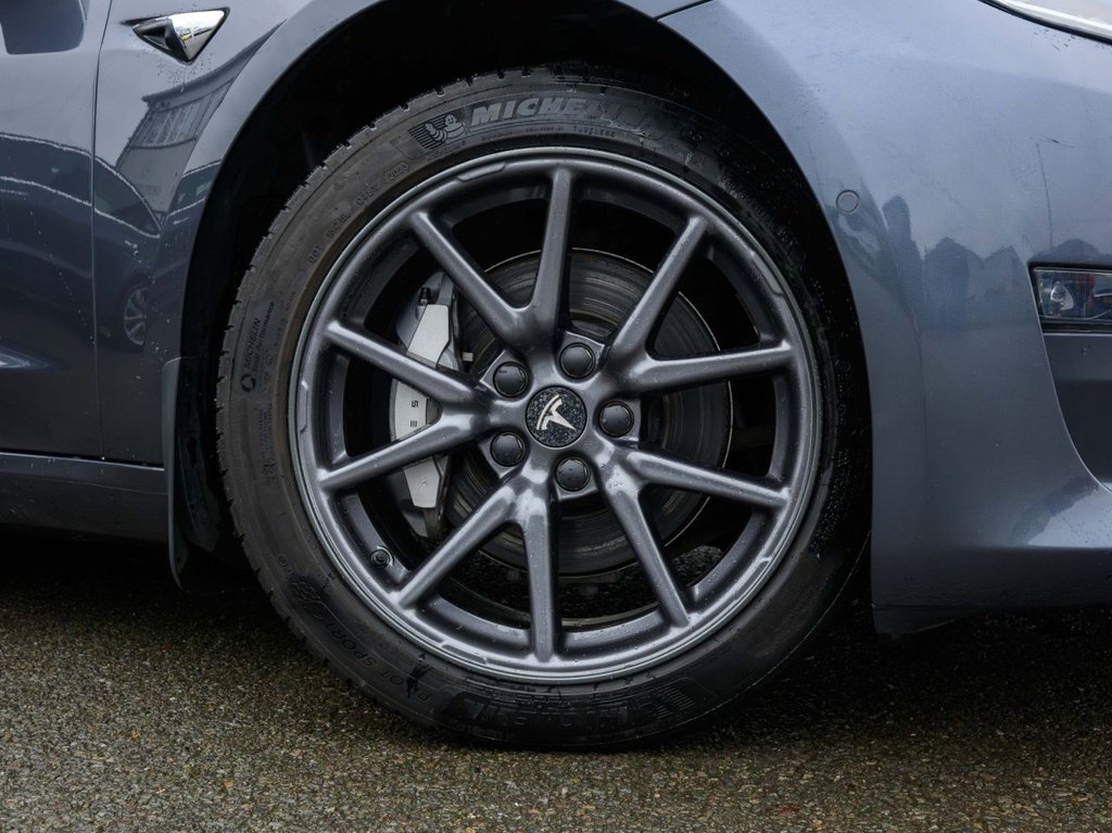 Used Tesla Model 3 2019 for sale - 76582464: Photo 9