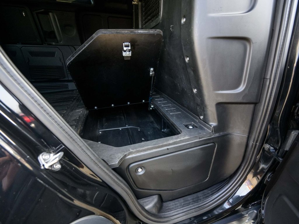 Used Land Rover Defender 2021 for sale - 78002512: Photo 16