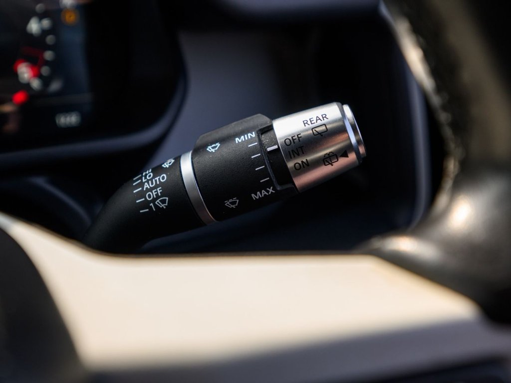 Used Land Rover Defender 2021 for sale - 78002512: Photo 35