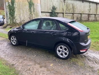 Used Ford Focus 2011 for sale - 69992528: Photo