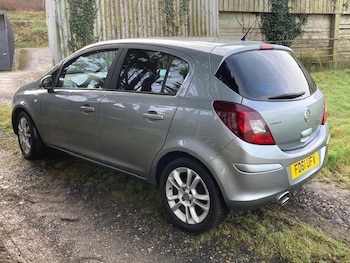 Used Vauxhall Corsa 2011 for sale - 69235547: Photo