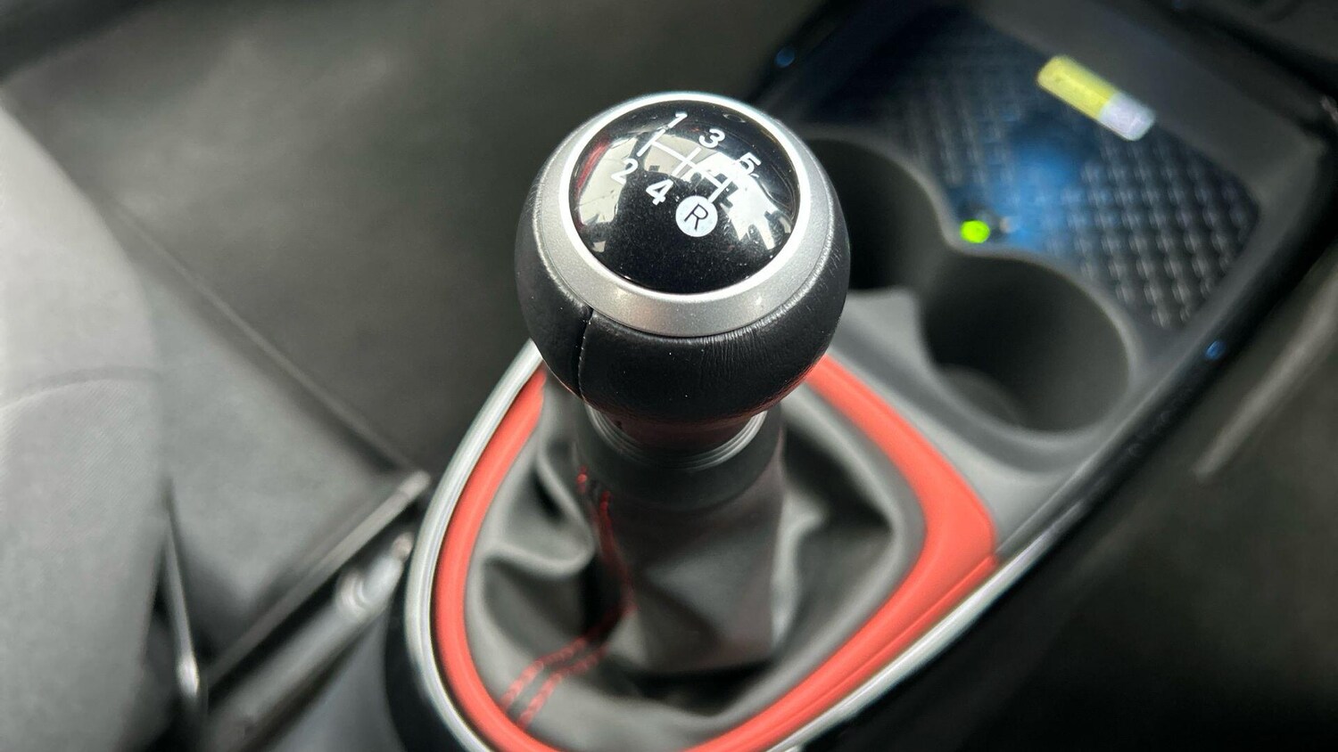 Used Toyota Aygo X 2022 for sale - 77838964: Photo 33