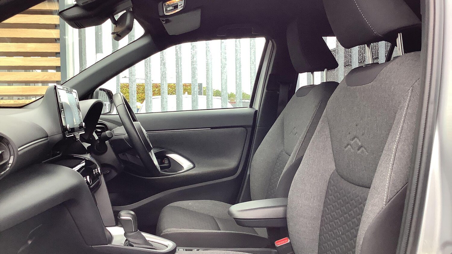 Used Toyota Yaris Cross 2021 for sale - 77710207: Photo 13