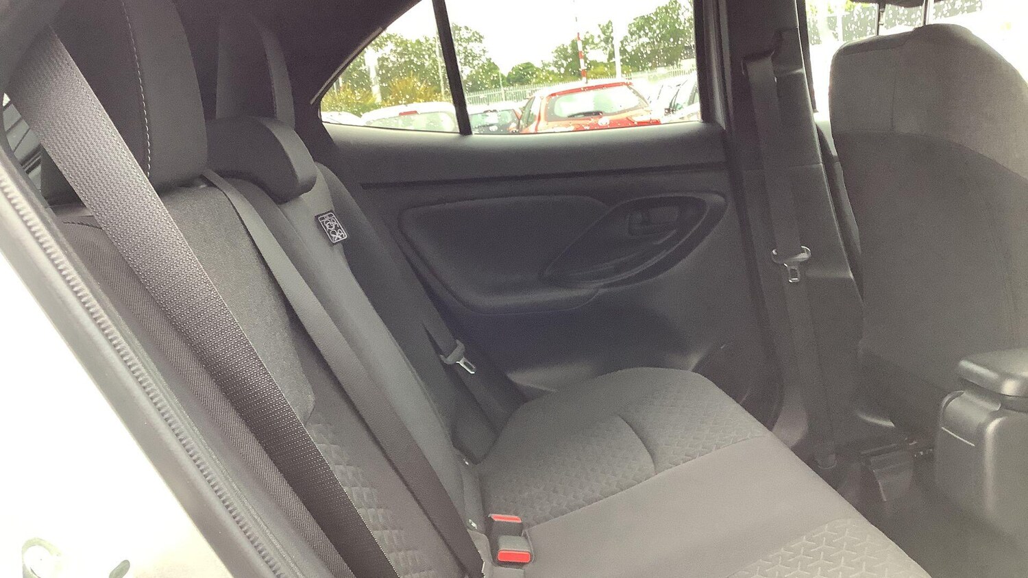 Used Toyota Yaris Cross 2021 for sale - 77710207: Photo 15