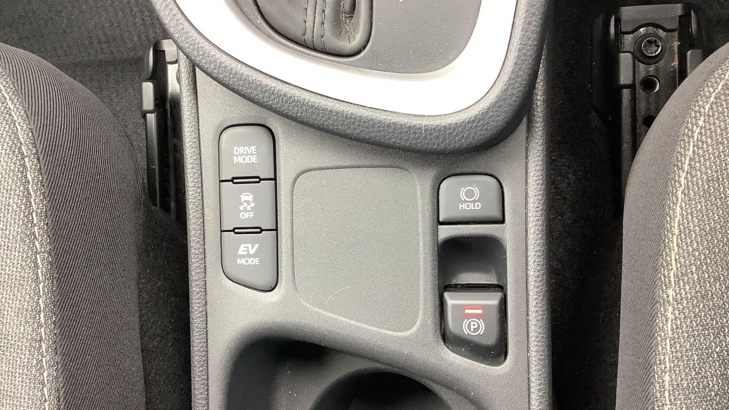 Used Toyota Yaris Cross 2021 for sale - 77710207: Photo 28