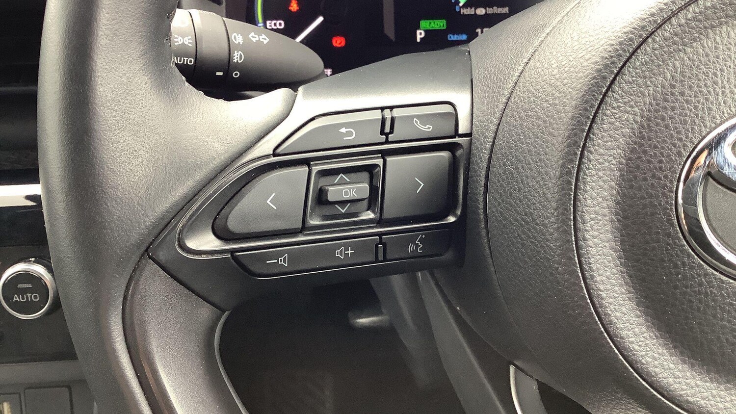 Used Toyota Yaris Cross 2021 for sale - 77710207: Photo 31