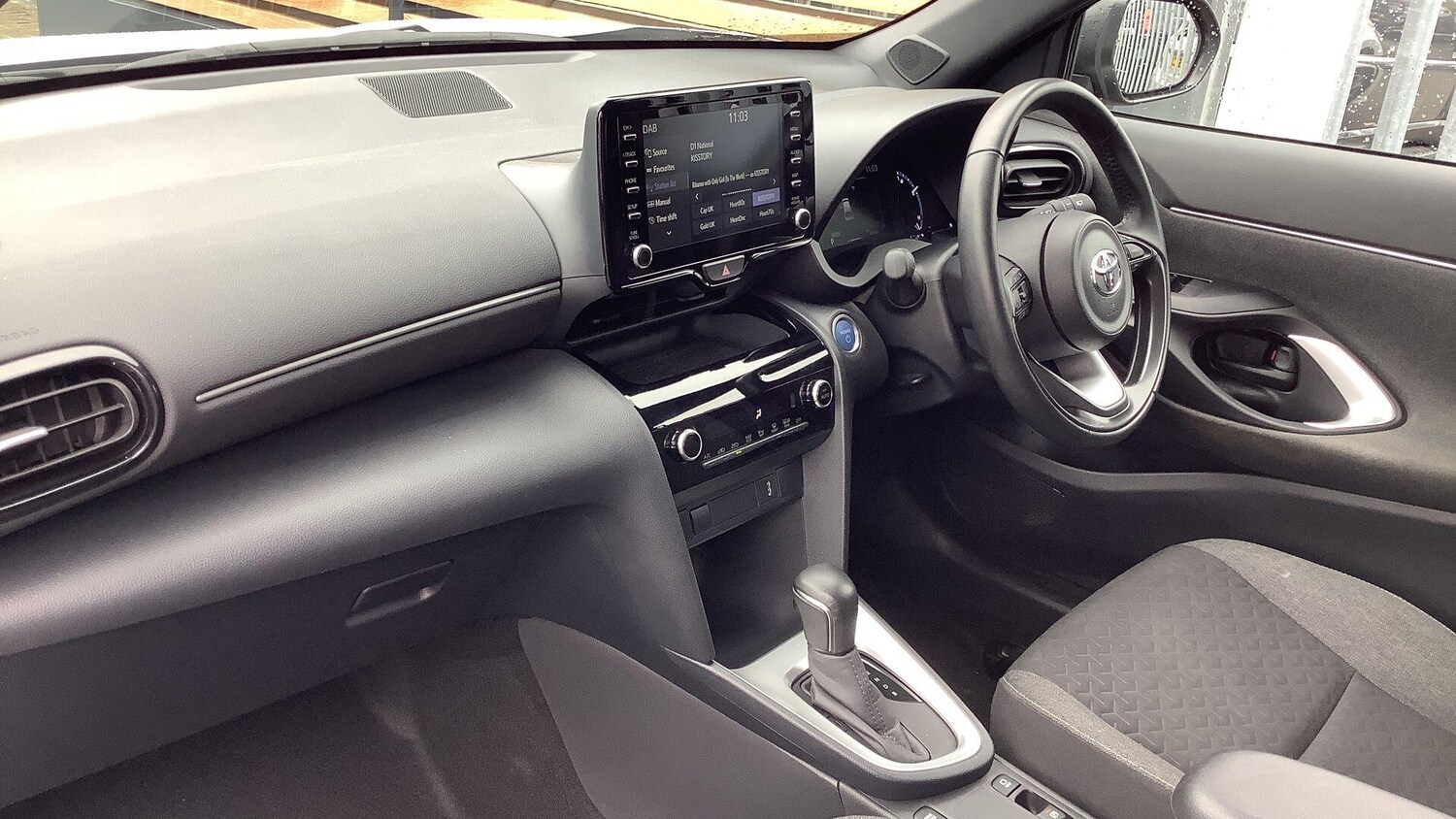 Used Toyota Yaris Cross 2021 for sale - 77710207: Photo 33