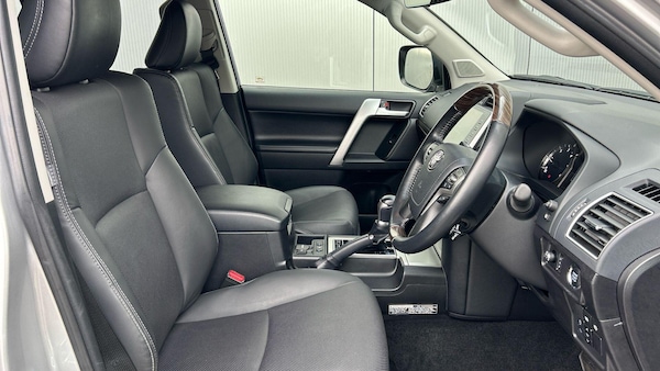Used Toyota Landcruiser 2022 for sale - 76306603: Photo 17