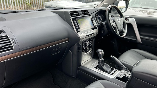 Used Toyota Landcruiser 2022 for sale - 76306603: Photo 51