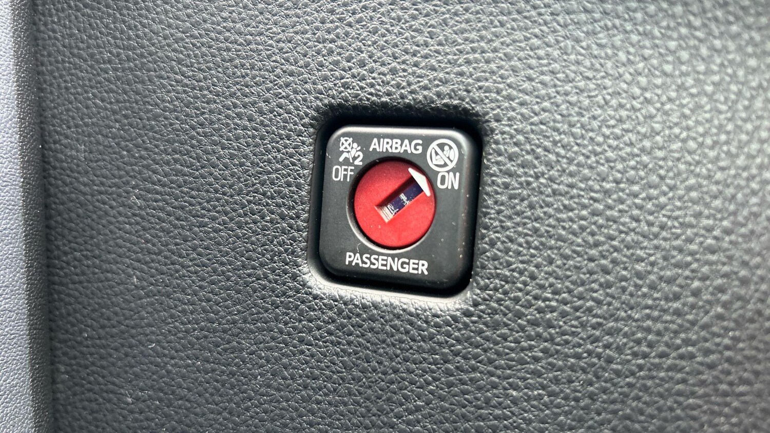 Used Toyota Aygo X 2023 for sale - 77838834: Photo 36