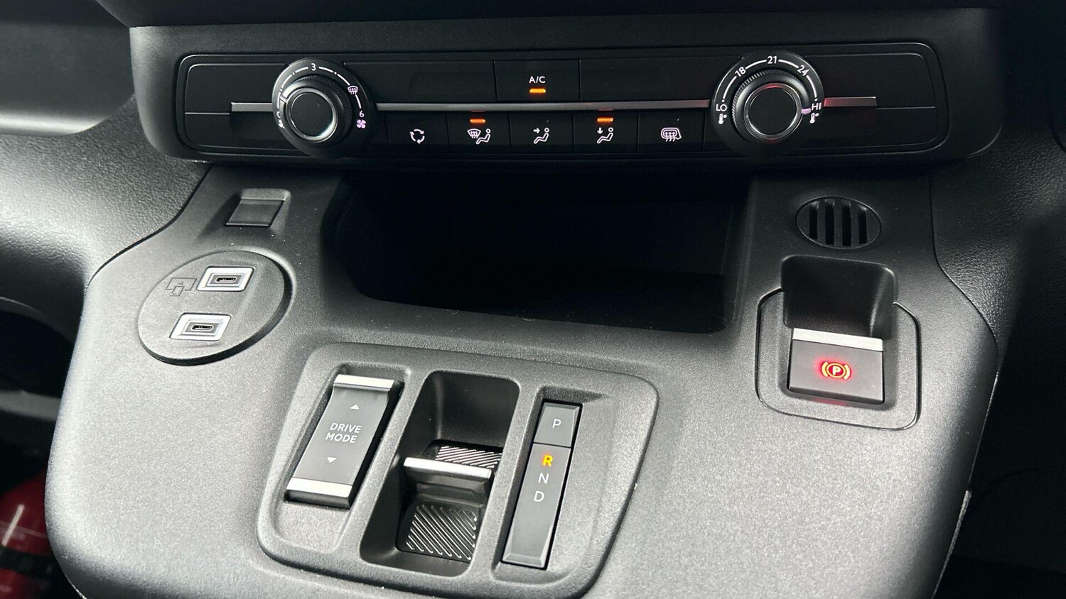 Used Toyota ProAce 2025 for sale - 77925259: Photo 28