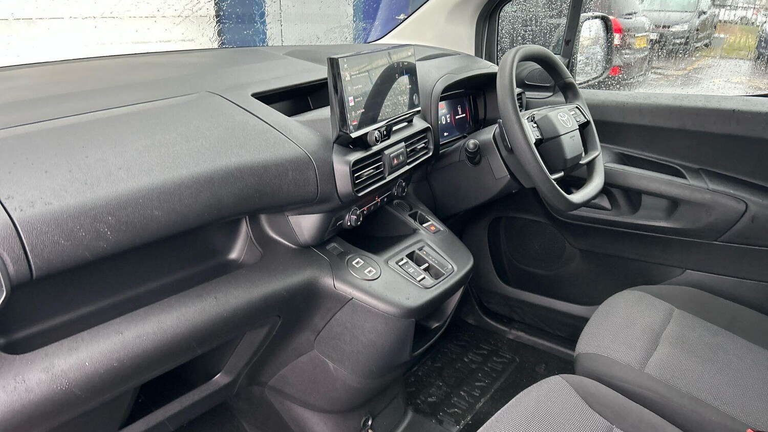 Used Toyota ProAce 2025 for sale - 77925259: Photo 9