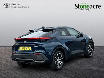 Used Toyota C-HR 2026 for sale - 79645440: Photo