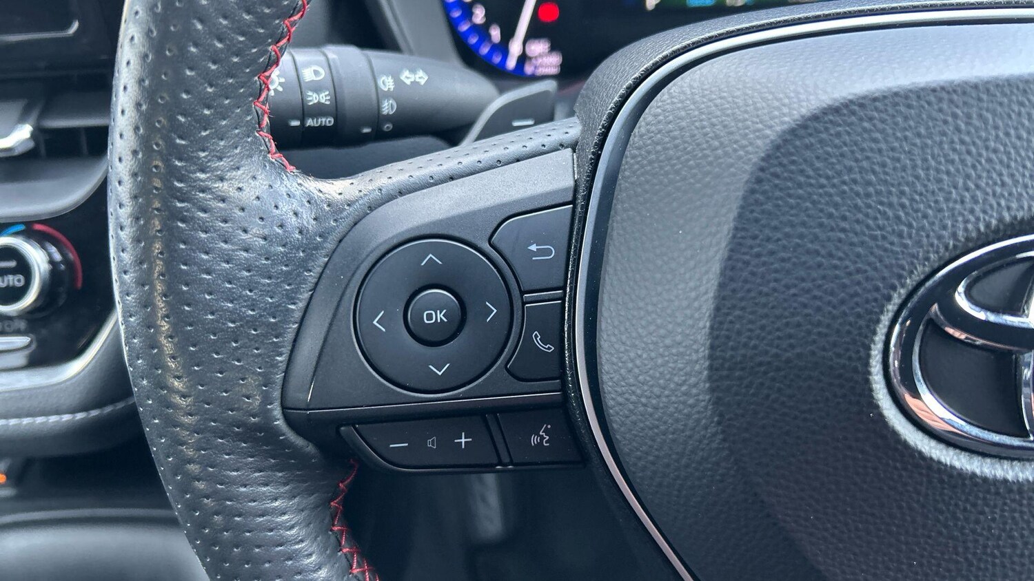 Used Toyota Corolla for sale - 77970218: Photo 37