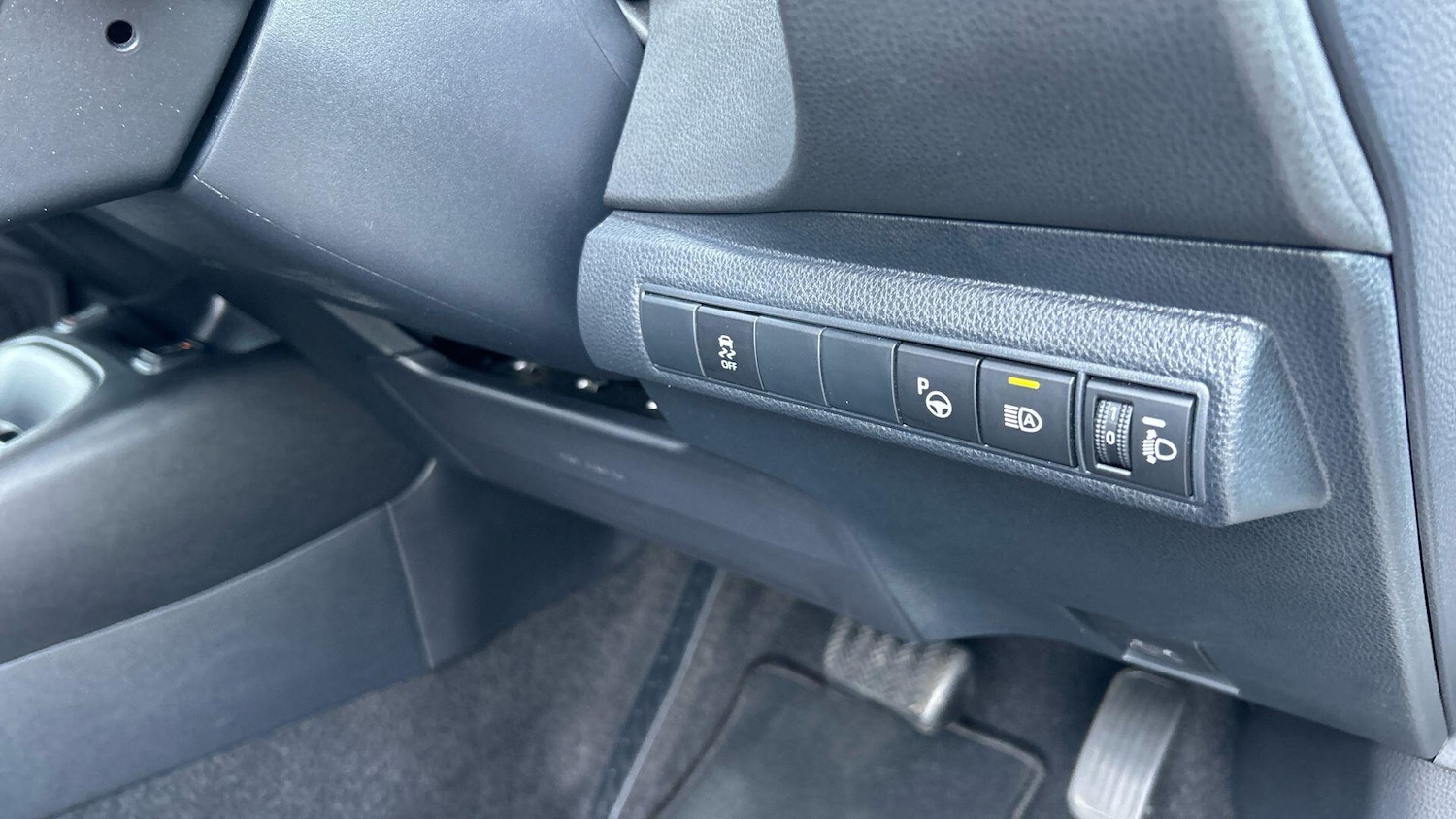 Used Toyota Corolla for sale - 77970218: Photo 45