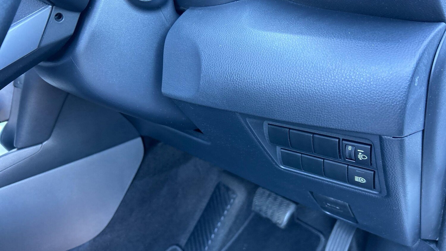 Used Toyota Yaris Cross 2023 for sale - 77939412: Photo 38