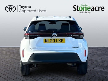 Used Toyota Yaris Cross 2023 for sale - 77939412: Photo