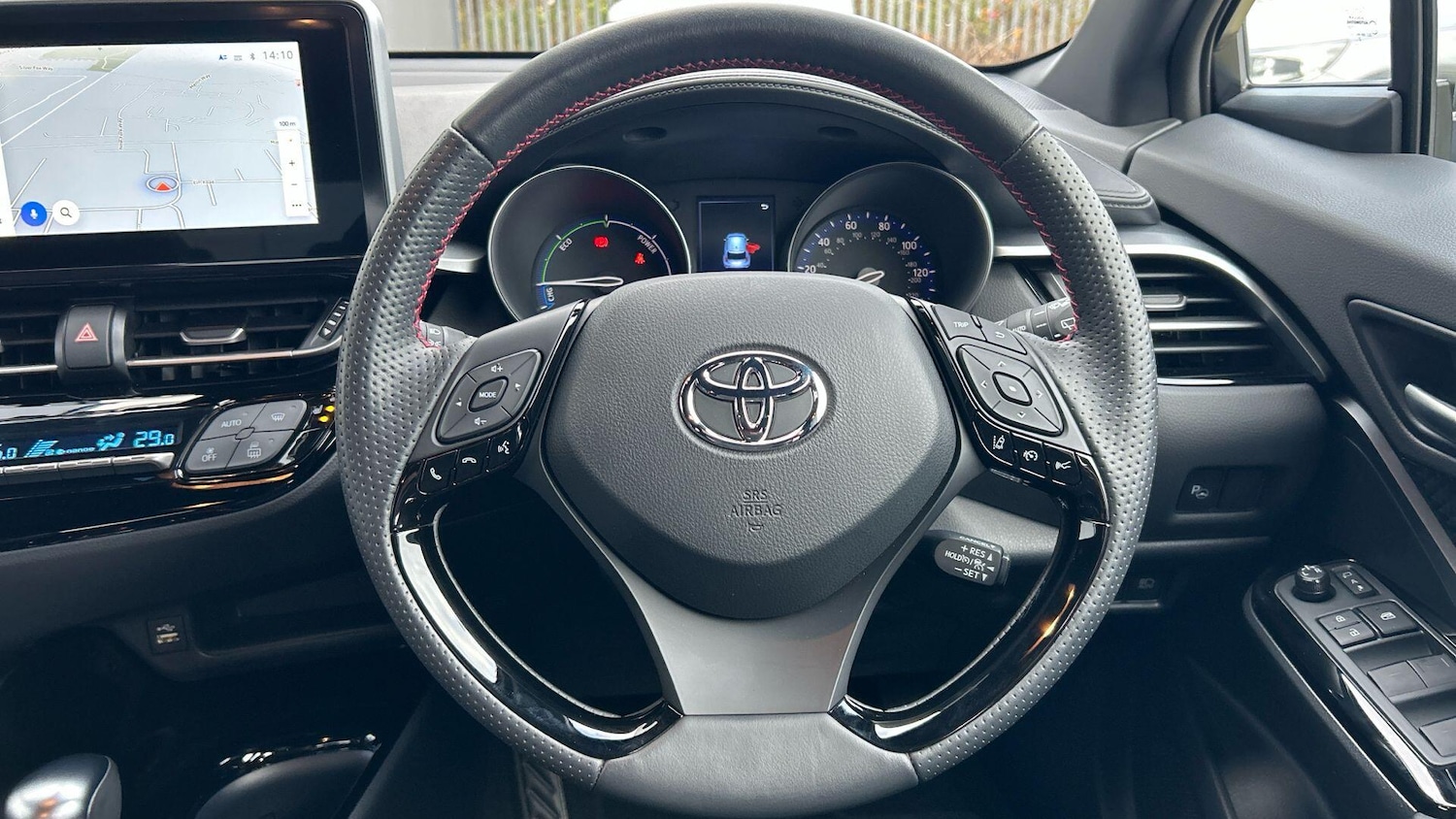 Used Toyota C-HR 2023 for sale - 76689929: Photo 12