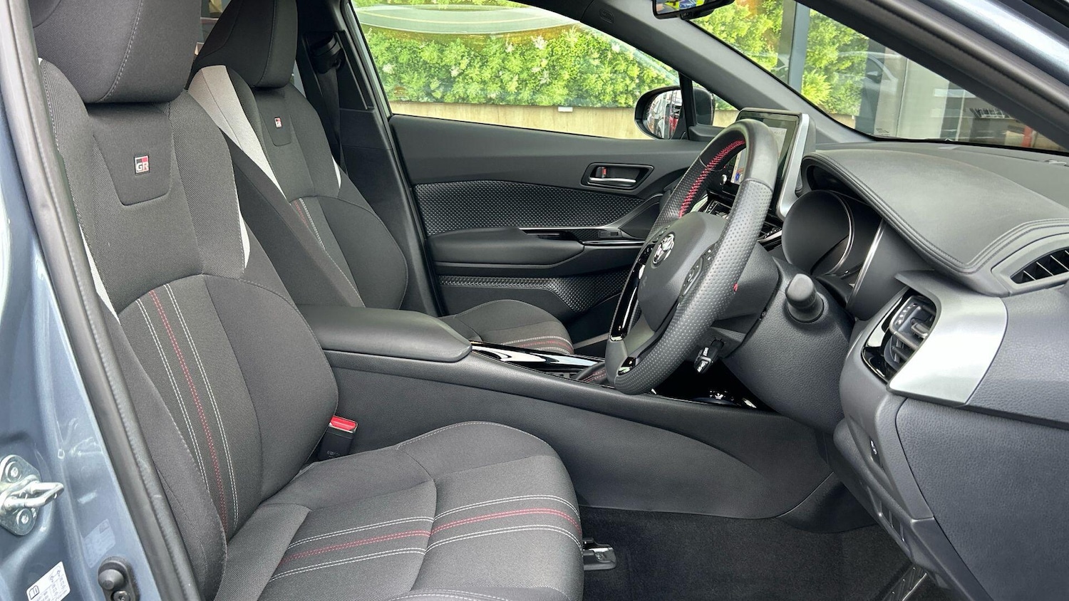 Used Toyota C-HR 2023 for sale - 76689929: Photo 15