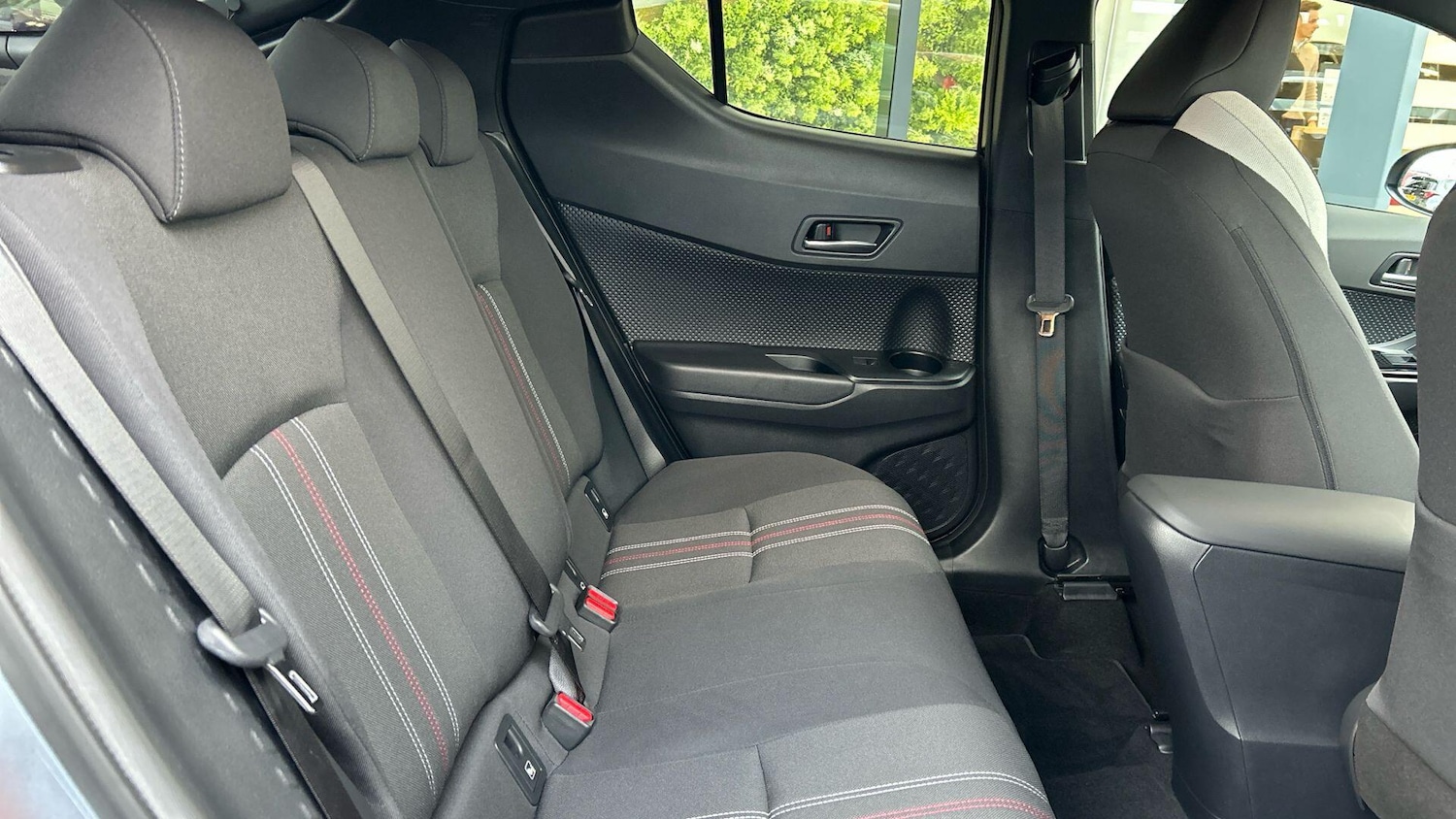 Used Toyota C-HR 2023 for sale - 76689929: Photo 16