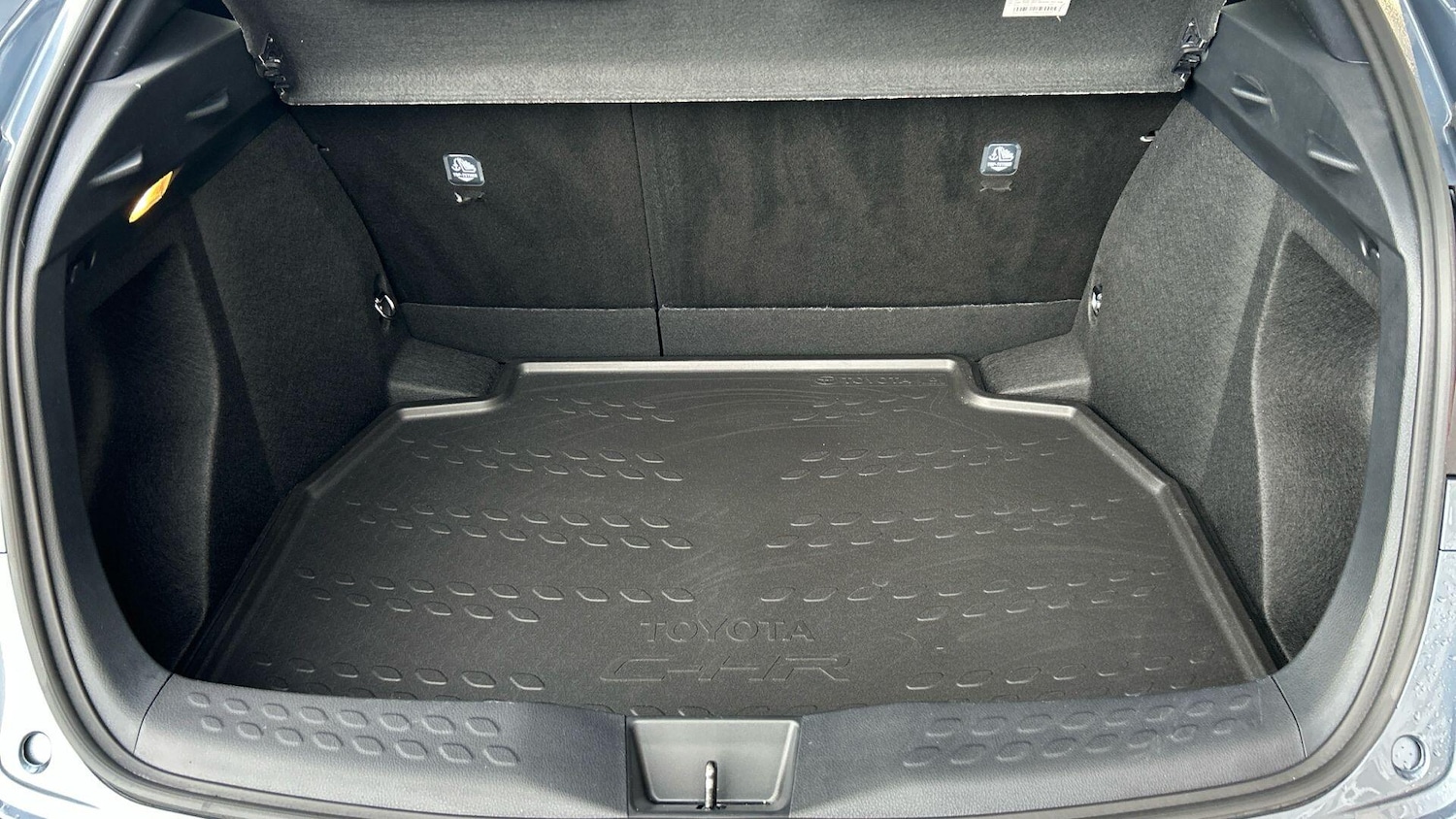 Used Toyota C-HR 2023 for sale - 76689929: Photo 18