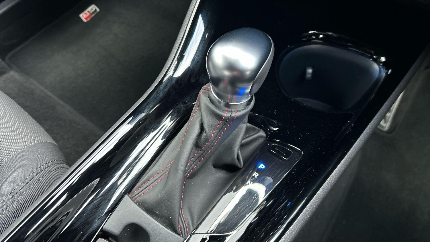 Used Toyota C-HR 2023 for sale - 76689929: Photo 31