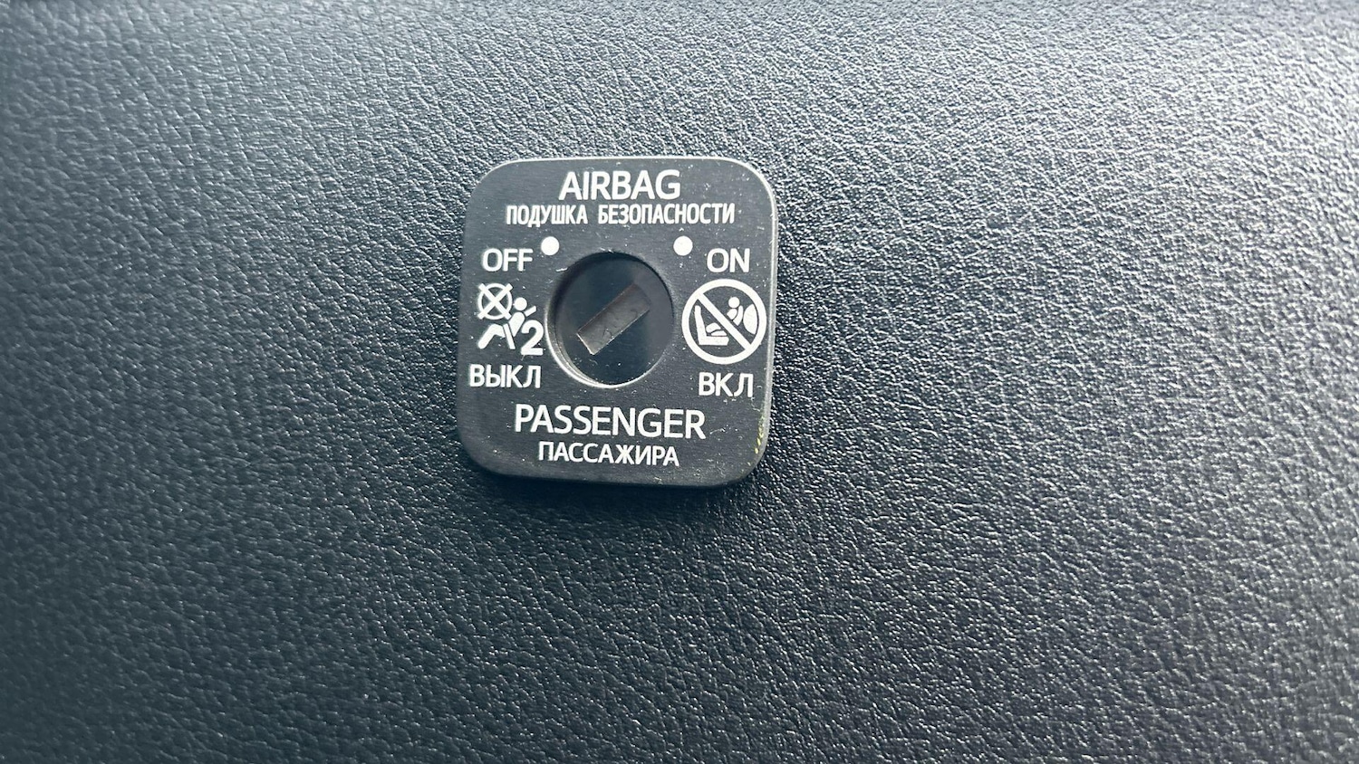 Used Toyota C-HR 2023 for sale - 76689929: Photo 41