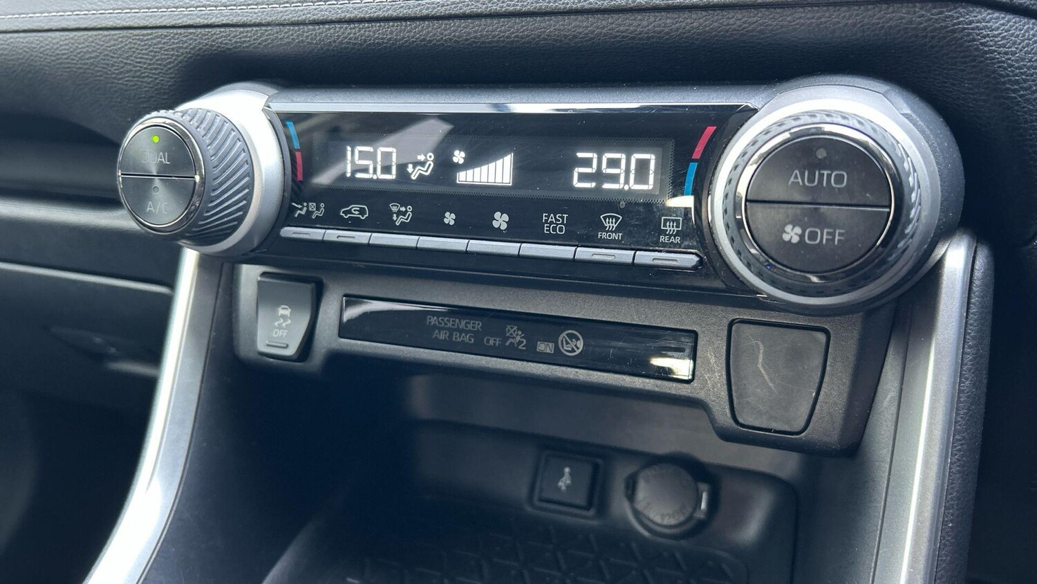 Used Toyota RAV4 2022 for sale - 78006459: Photo 31