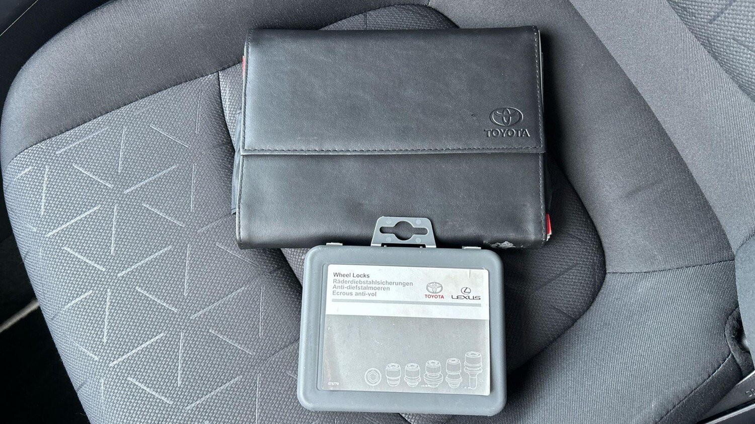 Used Toyota RAV4 2022 for sale - 78006459: Photo 43