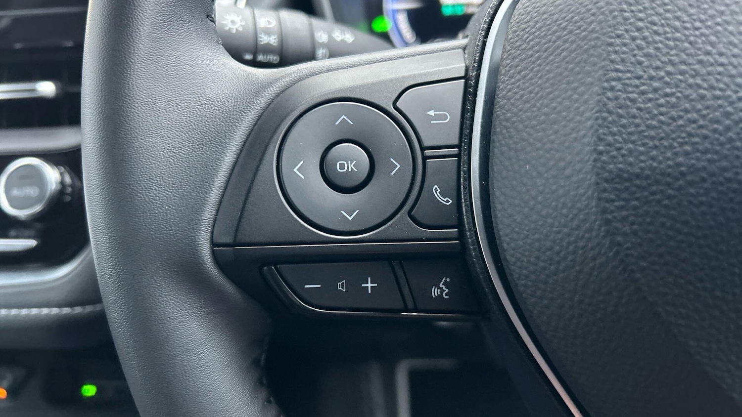 Used Toyota Corolla 2025 for sale - 77377631: Photo 41