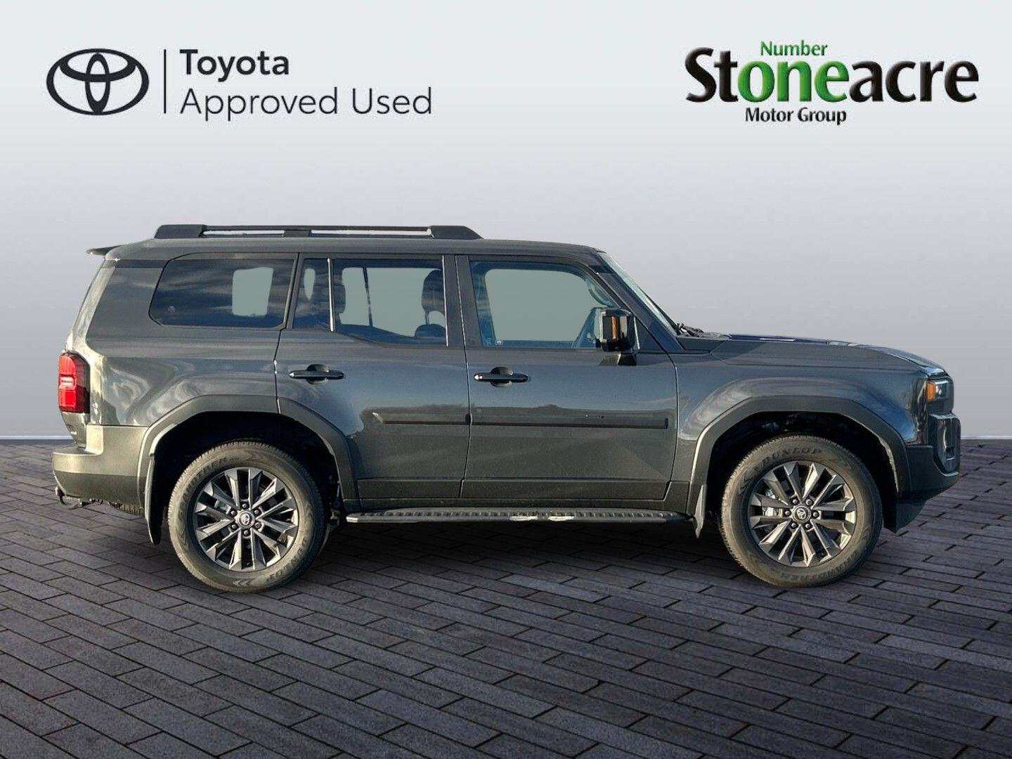 Used Toyota Land Cruiser for sale - 76729010: Photo 2