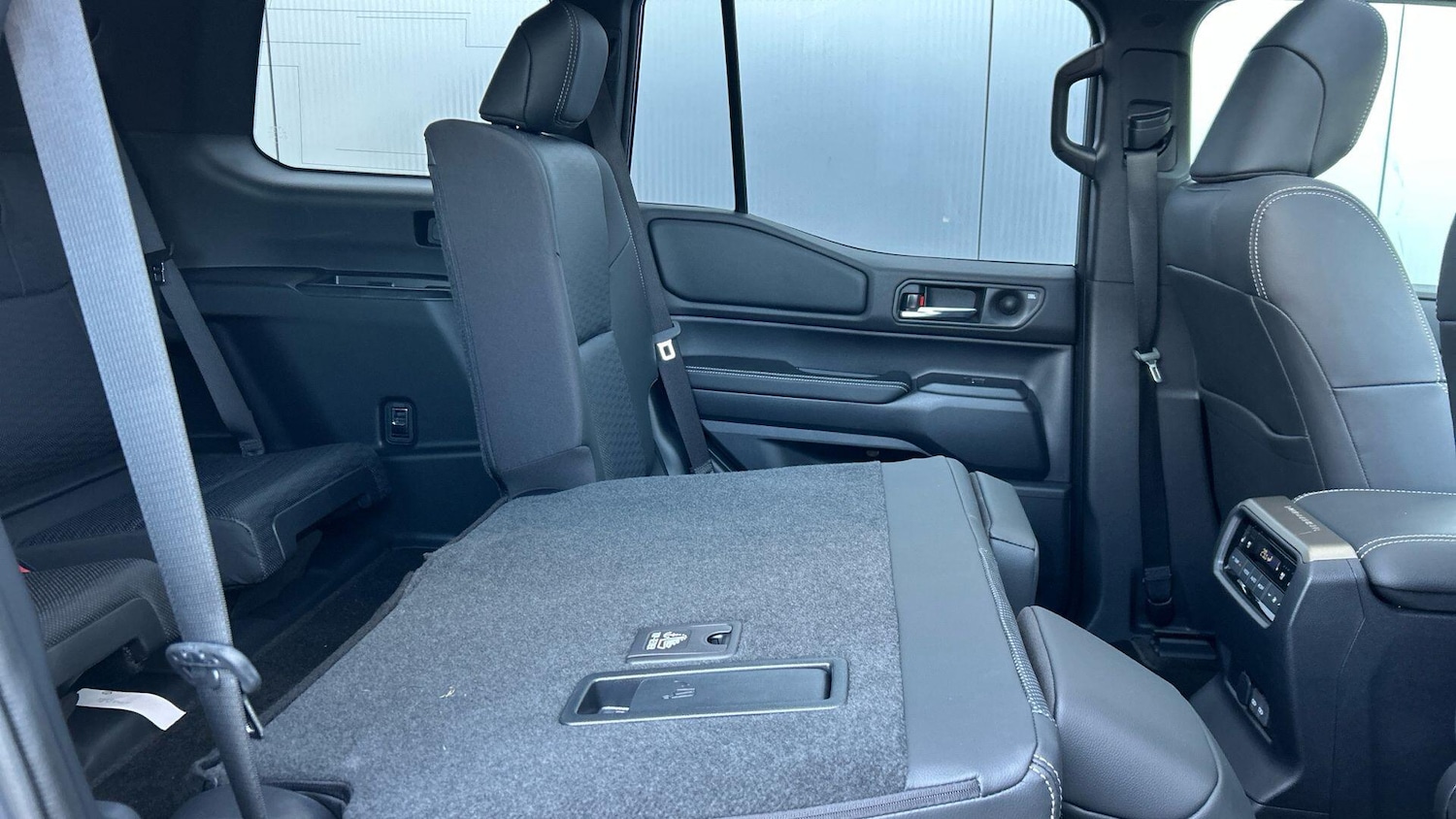 Used Toyota Land Cruiser for sale - 76729010: Photo 28