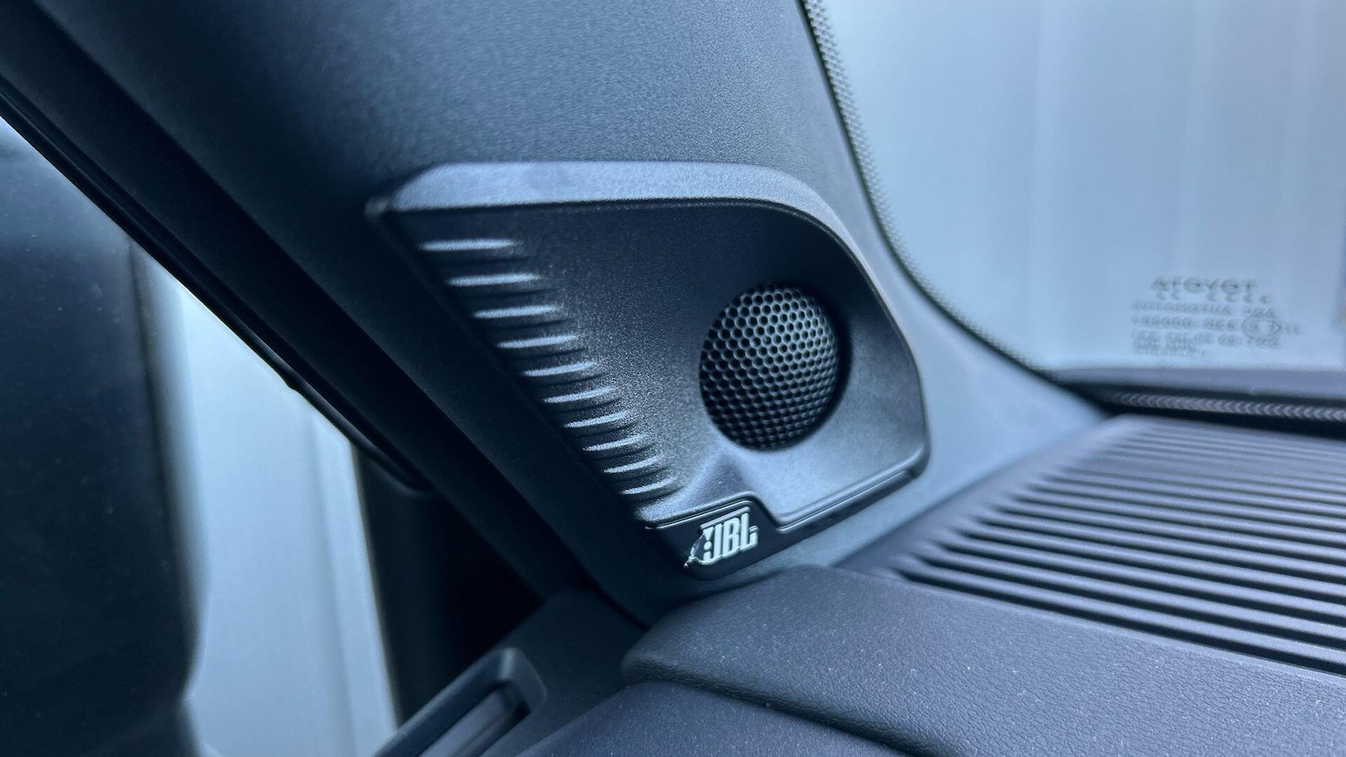 Used Toyota Land Cruiser for sale - 76729010: Photo 31