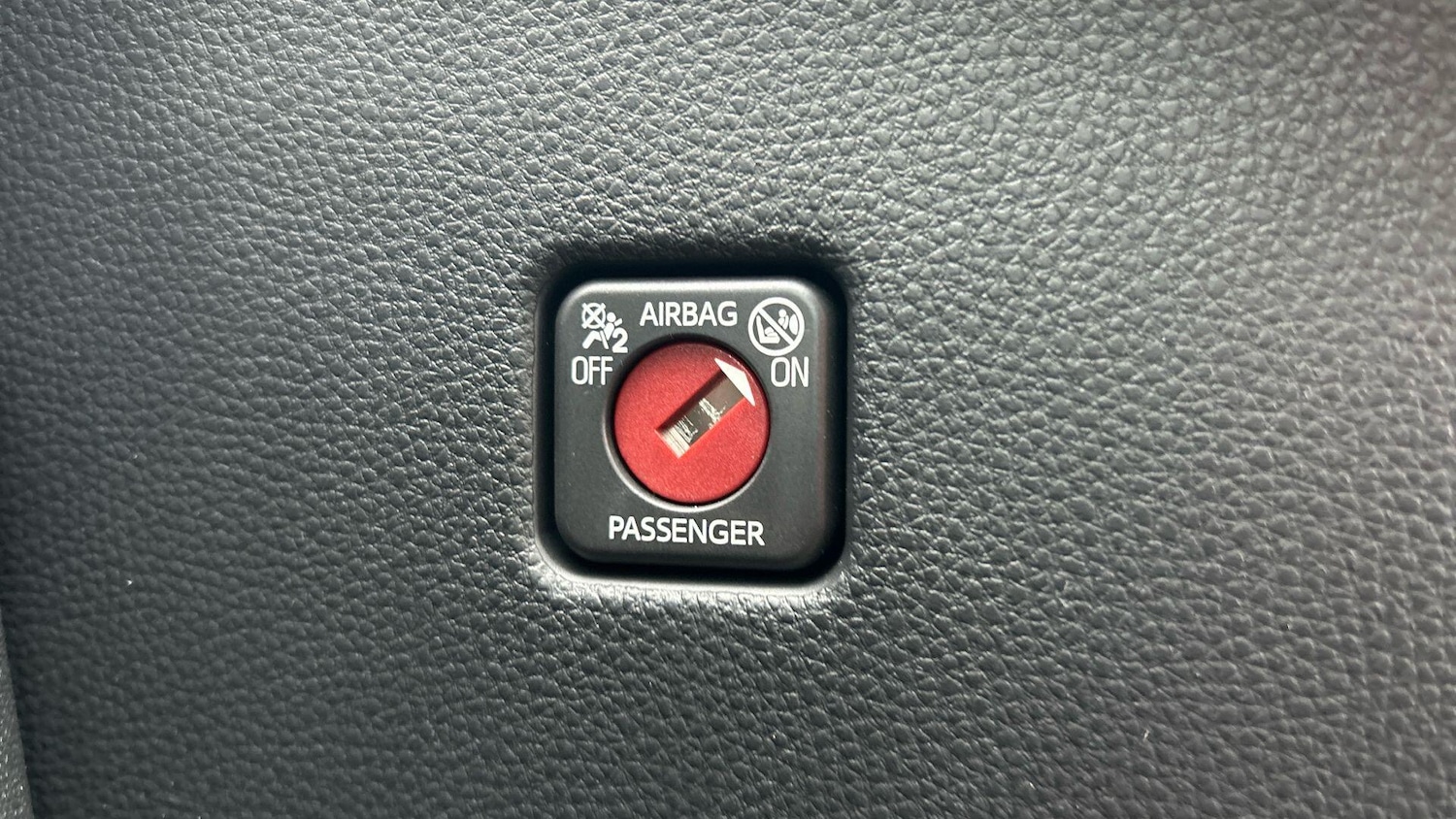 Used Toyota Aygo X 2023 for sale - 77191074: Photo 41