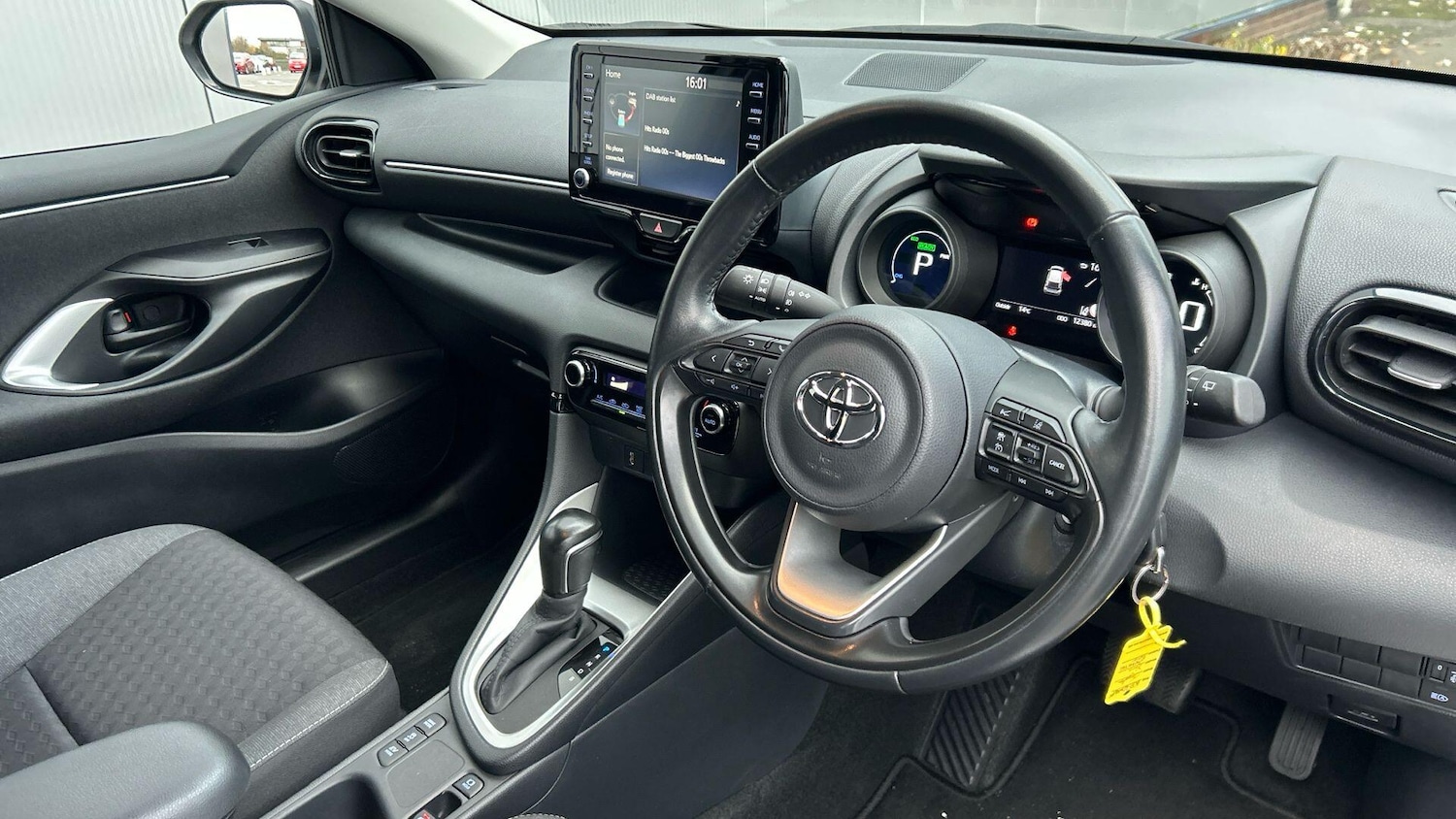 Used Toyota Yaris 2022 for sale - 76887206: Photo 10
