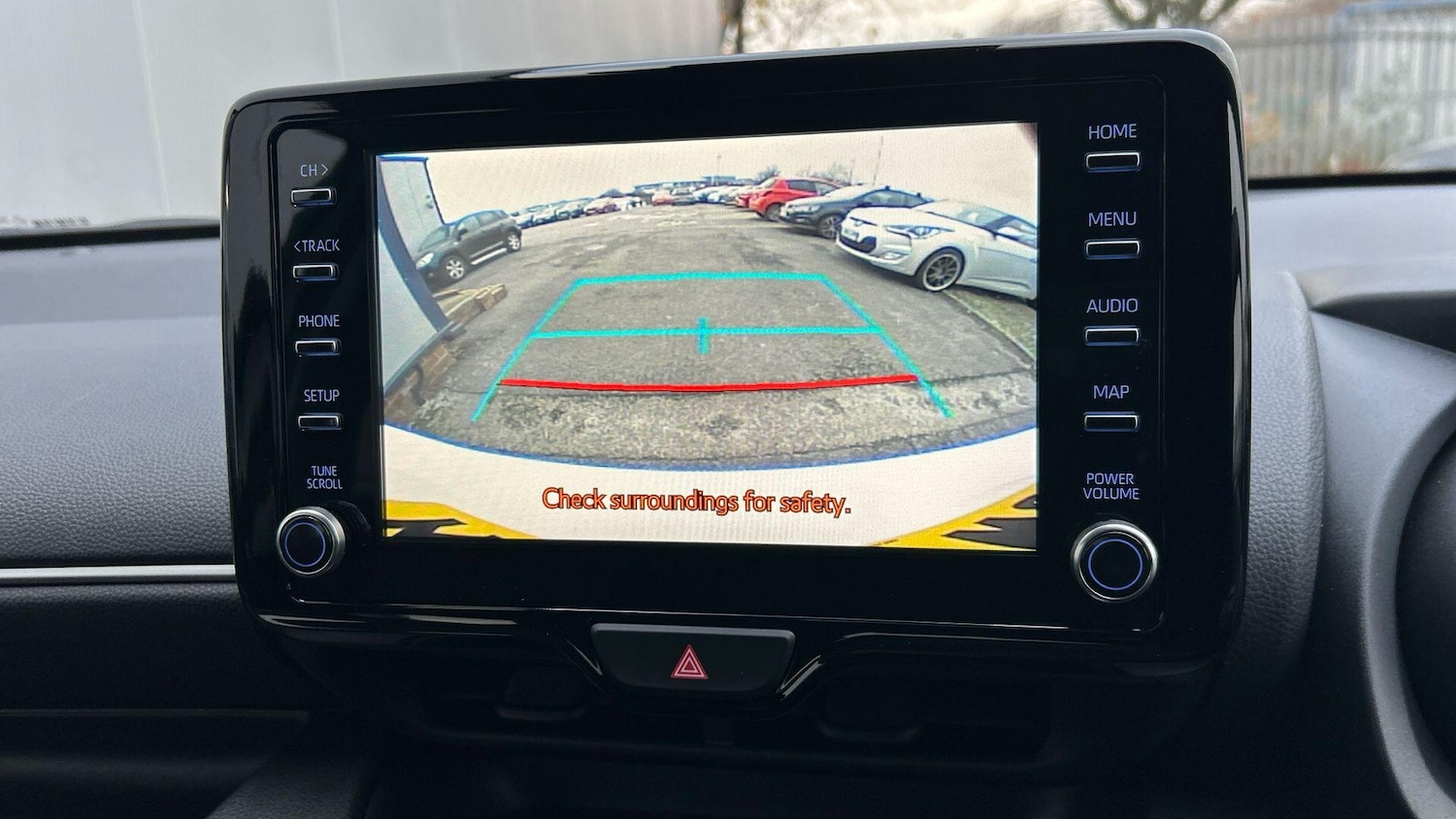 Used Toyota Yaris 2022 for sale - 76887206: Photo 11