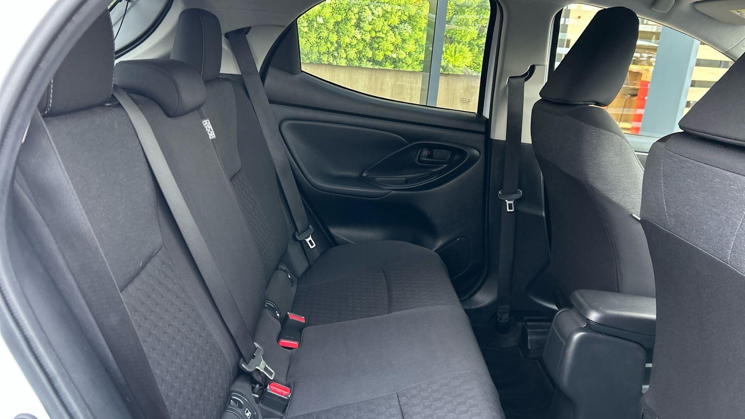 Used Toyota Yaris 2022 for sale - 76887206: Photo 16