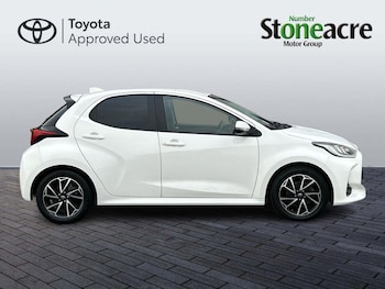 Used Toyota Yaris 2022 for sale - 76887206: Photo