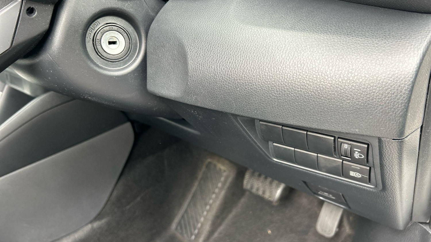 Used Toyota Yaris 2022 for sale - 76781175: Photo 34