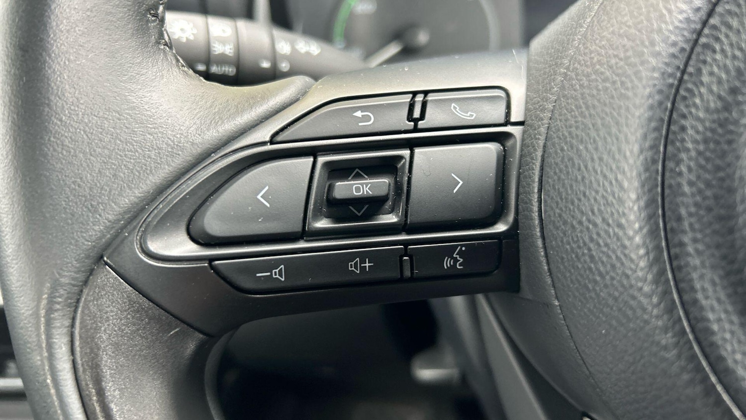 Used Toyota Yaris 2022 for sale - 76781175: Photo 35