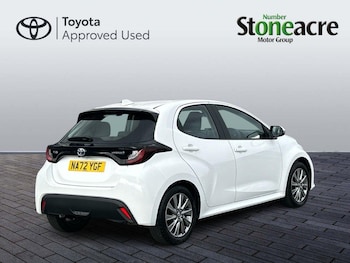 Used Toyota Yaris 2022 for sale - 76781175: Photo