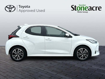 Used Toyota Yaris 2023 for sale - 75634503: Photo