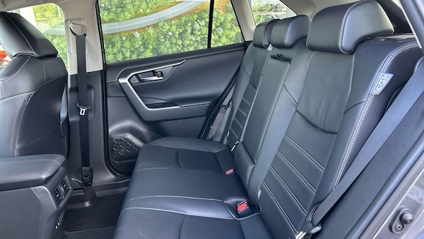 Used Toyota RAV4 2020 for sale - 76215634: Photo 19