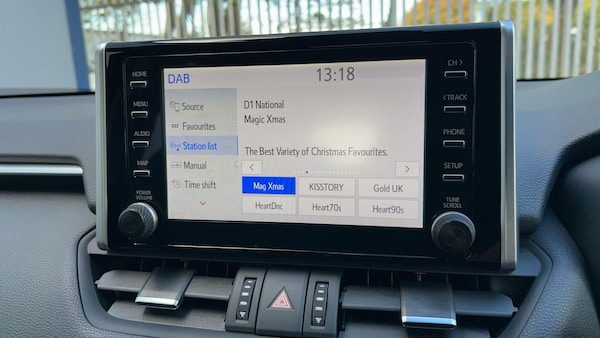 Used Toyota RAV4 2020 for sale - 76215634: Photo 30