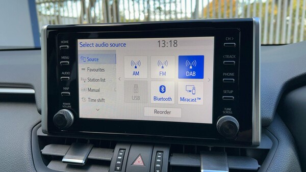 Used Toyota RAV4 2020 for sale - 76215634: Photo 31