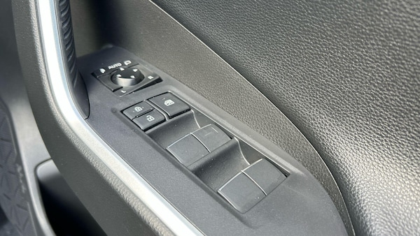 Used Toyota RAV4 2020 for sale - 76215634: Photo 43