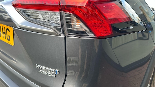 Used Toyota RAV4 2020 for sale - 76215634: Photo 50